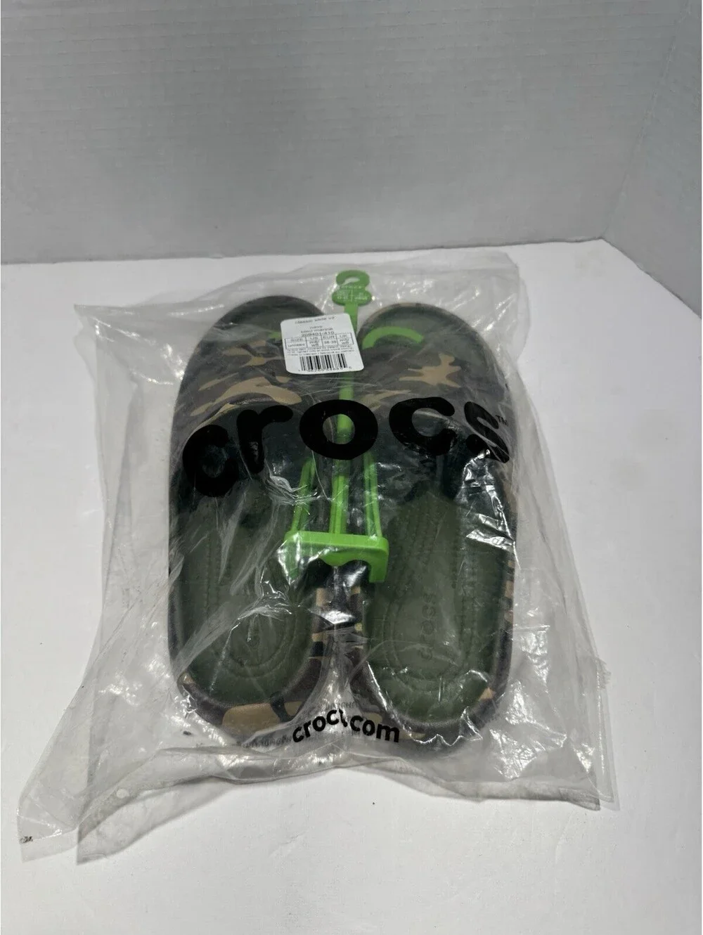 Crocs Classic Slide V2 - Camouflage - Size M5/W7 - Brand New!